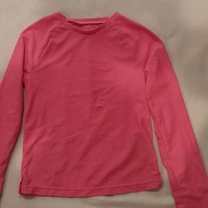 Gap kids size 10 long sleeve athletic fabric shirt